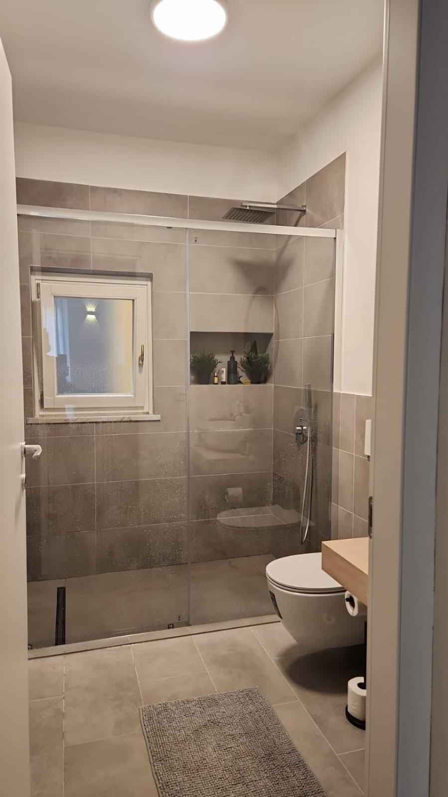 I Marmi New Royal Design Apartment 리보르노 외부 사진